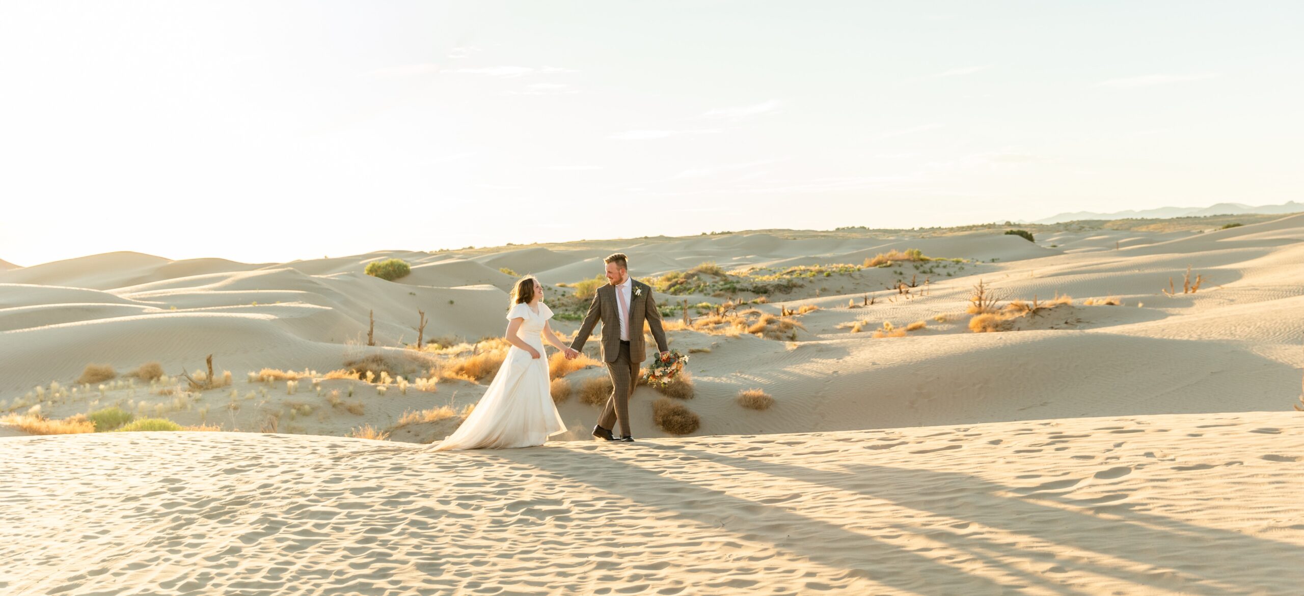 little sahara sand dunes bridal session